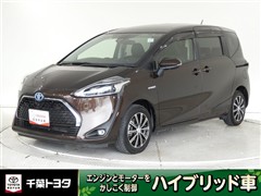 トヨタ シエンタ HEV G クエロ