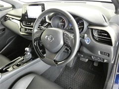C-HR HEV Gモードネロセーフテ