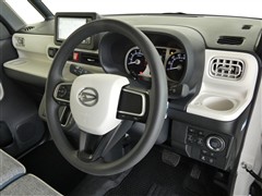 ムーヴキャンバス ストライプス G