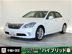 トヨタ クラウン HEV