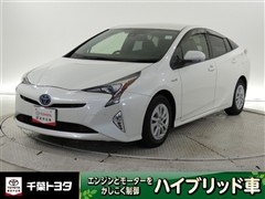プリウス S セーフティープラス