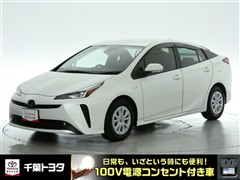 プリウス S