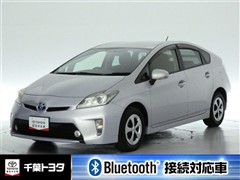 トヨタ プリウス S