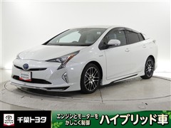 トヨタ プリウス AプレミアムツーリングS