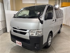 ハイエースバン