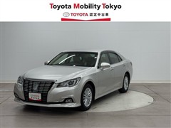 トヨタ　クラウンHV ロイヤルサルーン