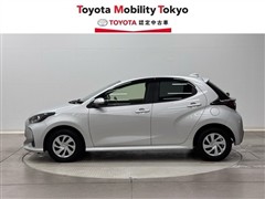 ヤリス HV X