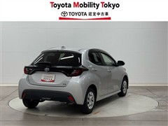 ヤリス HV X