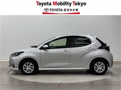ヤリス HV X