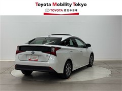 プリウス A プレミアム