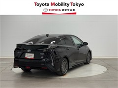 プリウスPHEV SナビPGRスポ