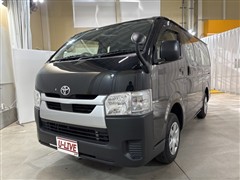 ハイエースバン