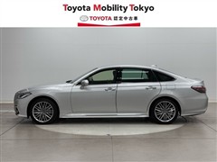 クラウンHV RS