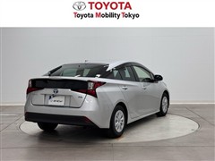 プリウス Sセーフティプラス2