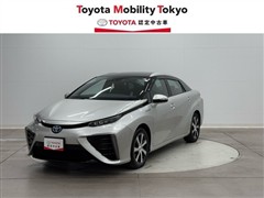 トヨタ　MIRAI
