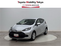 トヨタ アクア X