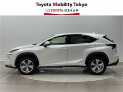 NX200t バージョンL