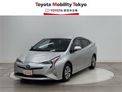 プリウス A