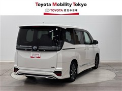 ヴォクシー HV S-Z