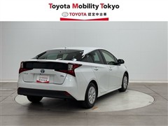 プリウス Sセーフティプラス2