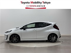 アクア GR スポーツ