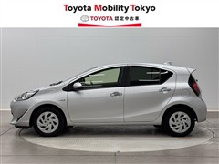 アクア S スタイルブラック