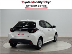 ヤリス HV X