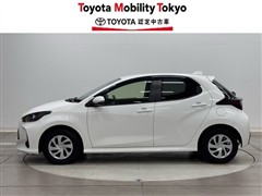 ヤリス HV X