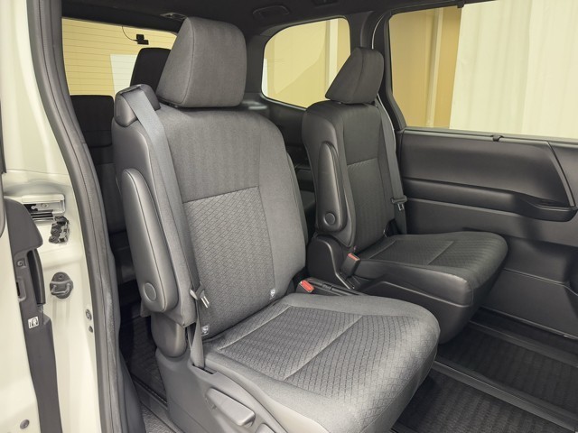 ヴォクシー S-G（0360105E63836）の中古車 | トヨタ認定中古車