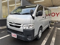 トヨタ　ハイエースV DX