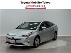 トヨタ プリウス A