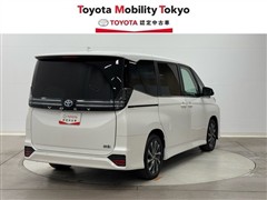 ヴォクシーHV S-Z