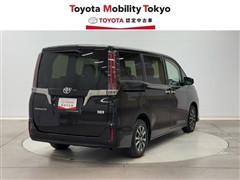 エスクァイアHV GiプレミアムBLK