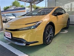 トヨタ プリウス Z