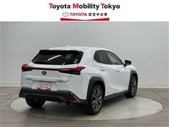 UX250h Fスポーツ