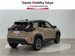 ヤリスクロスHV Z