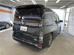 ヴォクシー HV S-Z