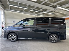 ヴォクシー HV S-Z