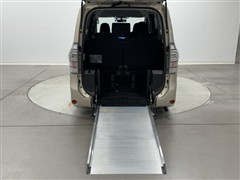 ヴォクシーXL EDクルマイス1