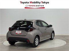 ヤリス ハイブリッド X