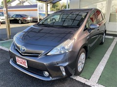 プリウスアルファ S