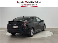 プリウス A プレミアム