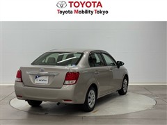 カローラアクシオ X