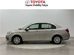 カローラアクシオ X