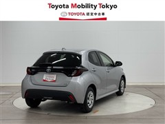 ヤリス HV X