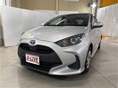ヤリス HV X
