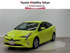 トヨタプリウス Aの中古車