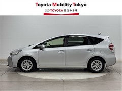 プリウスアルファ S