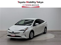 トヨタ　プリウス Sセーフティプラス