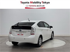 プリウス S LEDエディション